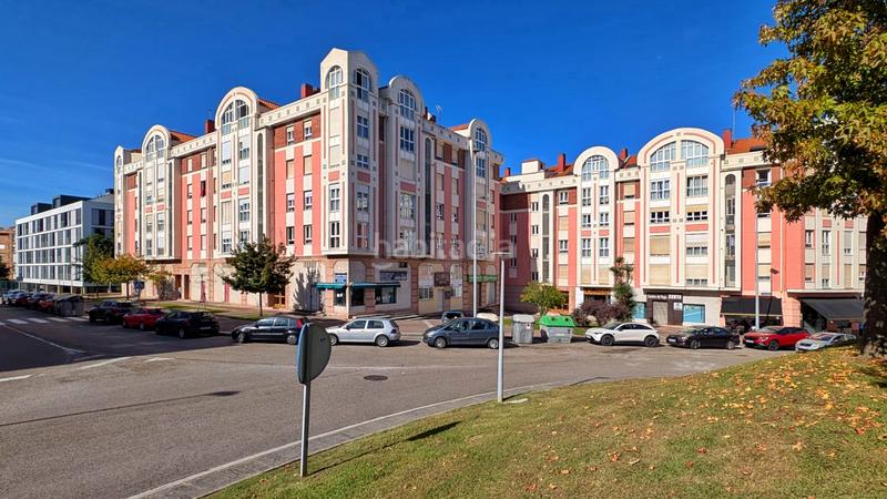 Foto 7f676590-dbde-4f81-8bb8-92ef2d65e103. Àtic amb calefacció aparcament a Alisal - San Román Santander