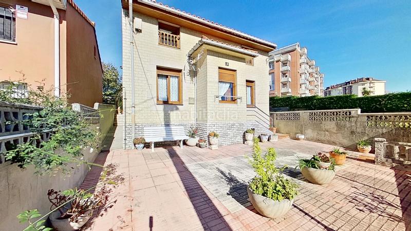 Foto 6075d7dd-d230-4d1b-aaa7-0c2233073922. Haus mit heizung parking in Valdenoja Santander