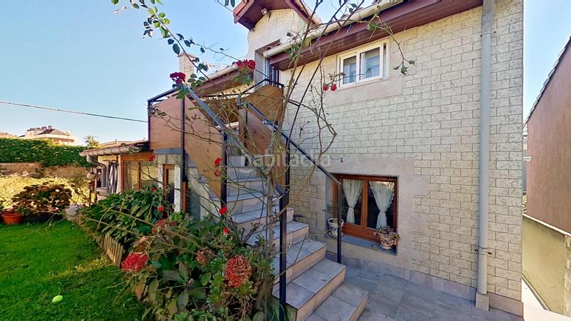 Foto 6b5609e0-3844-4815-9d30-e078ed64df1a. Haus mit heizung parking in Valdenoja Santander