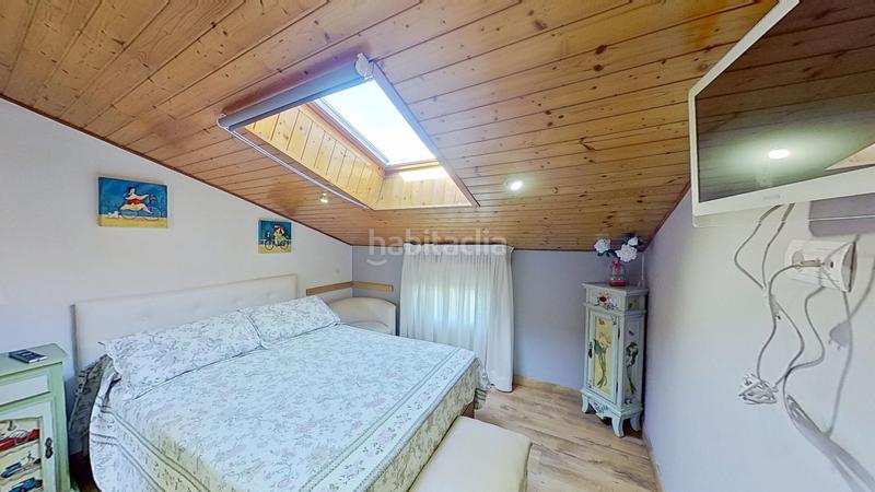 Foto 70b51f5a-0fa7-4ffb-8fdf-3a186b60349a. Haus mit heizung parking in Valdenoja Santander