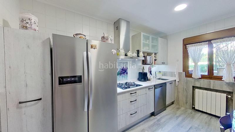 Foto 9493f7c5-d53e-4399-9186-31cb17c84701. Haus mit heizung parking in Valdenoja Santander