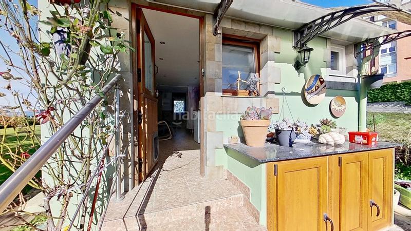 Foto ad2e0c1a-bf77-487f-bace-51f9106b3110. Haus mit heizung parking in Valdenoja Santander