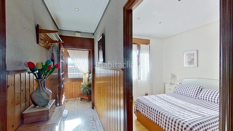 Foto b5fb4034-184e-4c2e-b554-f2337aa0772c. Haus mit heizung parking in Valdenoja Santander