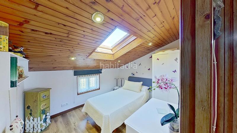 Foto bf437415-6853-44ef-b76c-d5afa9057810. Haus mit heizung parking in Valdenoja Santander