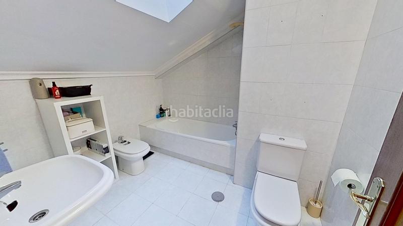 Foto 28e8f019-db41-4a75-a4d6-a491c518fb44. Etagenwohnung mit heizung in Los Castros Santander