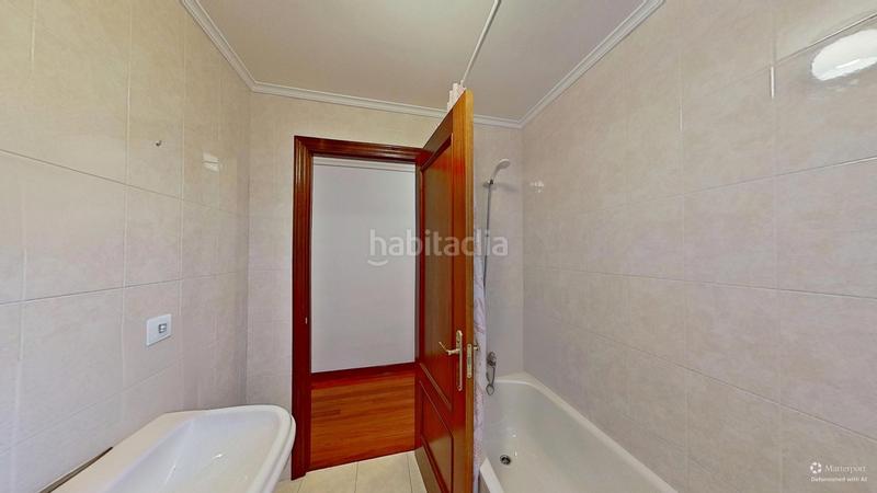 Foto 2eee811b-89f5-48c0-bcd1-c9bf20d91139. Etagenwohnung mit heizung in Los Castros Santander