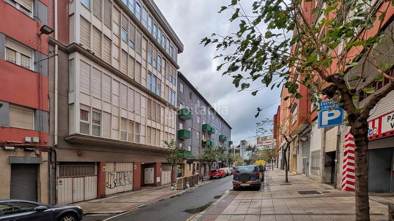 Foto 9720f55a-5f24-4923-b717-dd8095052fff. Piso dúplex luminoso y bien situado en la zona castillahermida en Santander