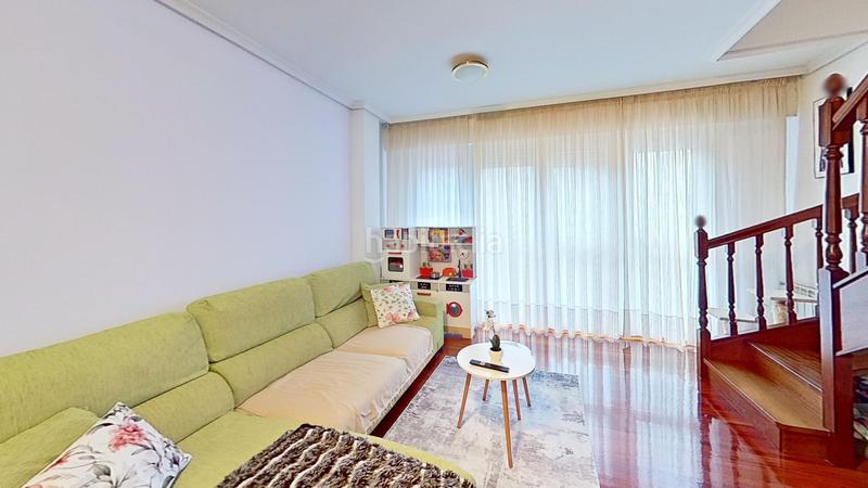 Foto b2b38ffc-fcea-4b95-8fe6-3ce78a269225. Etagenwohnung mit heizung in Los Castros Santander