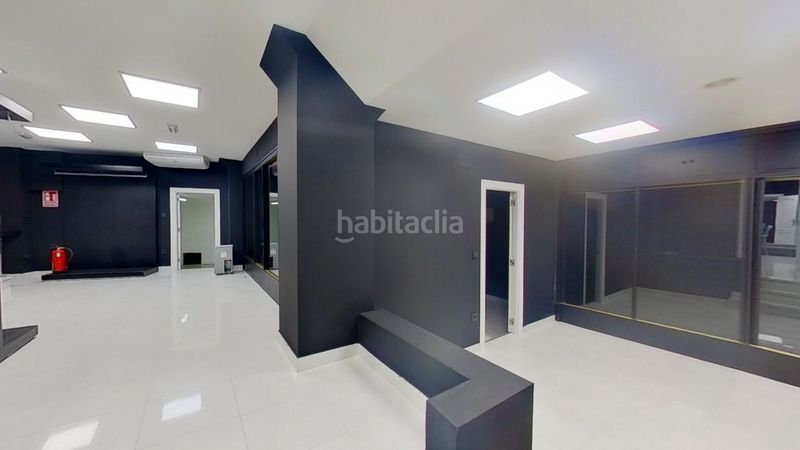 Foto 006260b9-8a2a-4fa8-a19e-56ff8b7cef8b. Lloguer local comercial a Inmobiliaria - Barreda Torrelavega