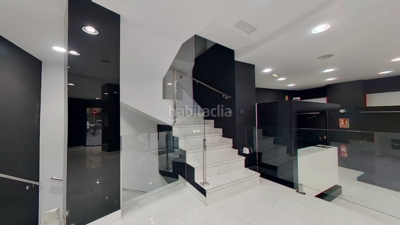Foto 1b26699e-84c6-426a-a78d-7638ec437f92. Lloguer local comercial a Inmobiliaria - Barreda Torrelavega