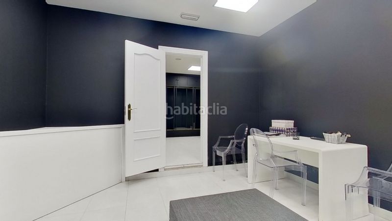 Foto 36ec1999-5d68-4f88-95b0-dd80ecde6ee9. Lloguer local comercial a Inmobiliaria - Barreda Torrelavega
