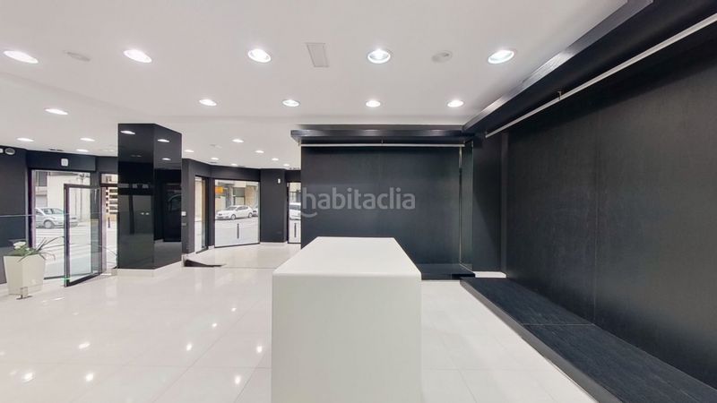 Foto 3d940beb-524b-490e-a426-f76c2ce044b3. Lloguer local comercial a Inmobiliaria - Barreda Torrelavega