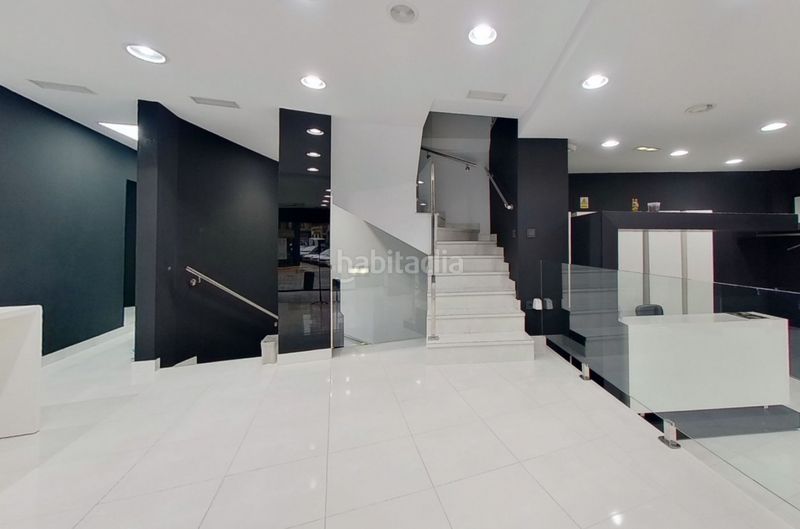 Foto 5dd7b3ab-3690-4fa0-ab19-4227f49ef45a. Lloguer local comercial a Inmobiliaria - Barreda Torrelavega