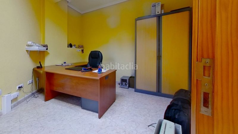 Foto a4309d19-df04-495f-9b11-fb12cfc354c9. Lloguer local comercial a Inmobiliaria - Barreda Torrelavega