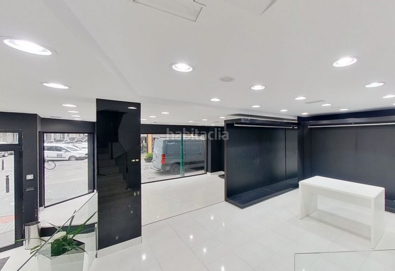 Foto f9363a3e-40e7-44d6-b4e2-4bc920b84e69. Lloguer local comercial a Inmobiliaria - Barreda Torrelavega