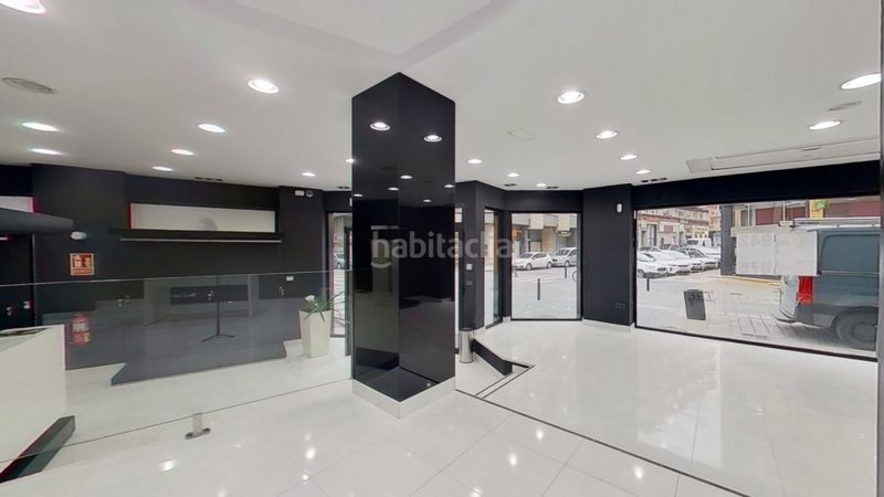 Foto fce44f1f-787f-42d8-8b17-e3acef902d8a. Lloguer local comercial a Inmobiliaria - Barreda Torrelavega