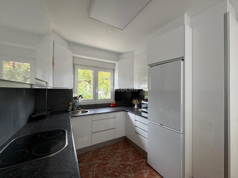 Foto e2493d5c-5166-487a-872c-d1730bb8bd6e. Alquiler casa alquiler de casa en El Sardinero disponible el mes de agosto en Santander