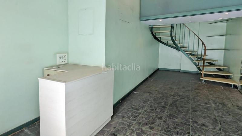 Foto b2907998-ce1c-4fba-a1ff-8a8b9e783746. Location local commercial dans Centro - Ayuntamiento Santander