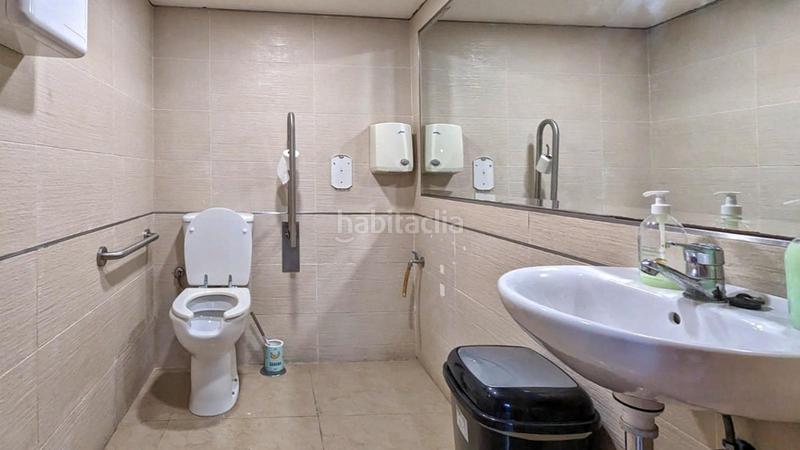 Foto 61e59772-76de-4407-bc0c-43b549b21fff. Local comercial a Centro - Ayuntamiento Santander