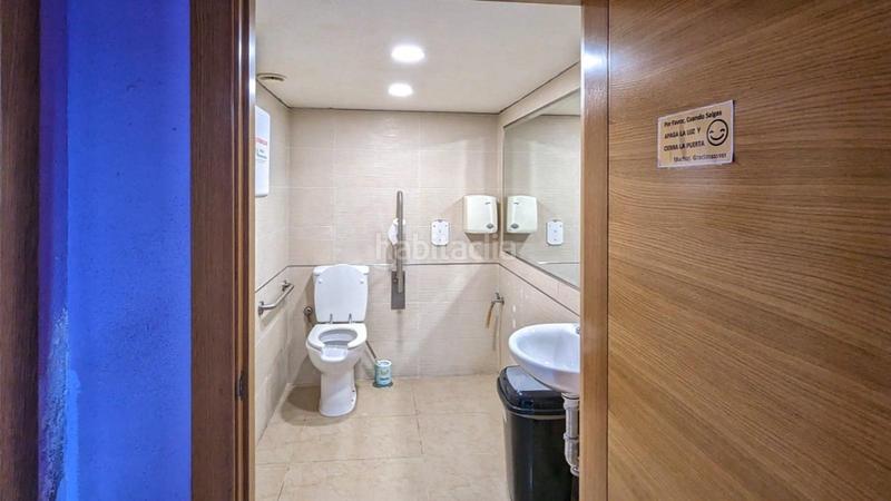 Foto 70dea8c4-0b56-4308-9532-2decbbc8af4b. Local comercial a Centro - Ayuntamiento Santander