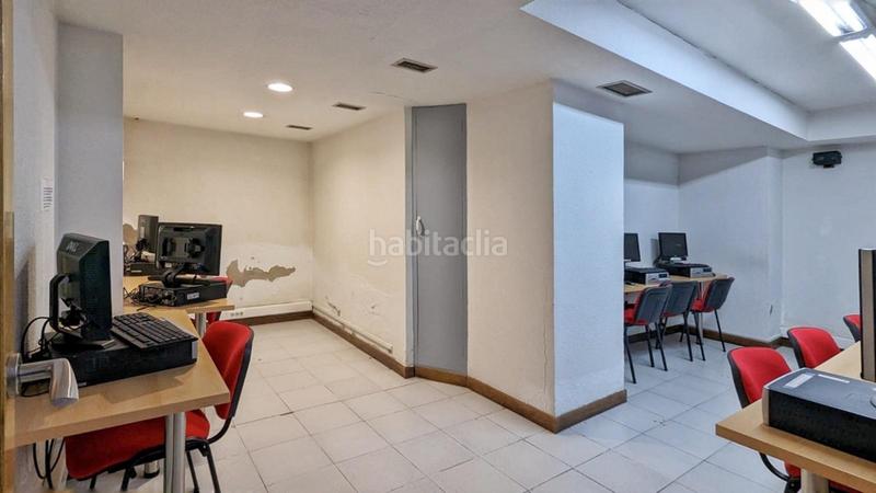 Foto b0cd89b2-688e-45ba-8fd1-8fed0d7668dd. Local comercial a Centro - Ayuntamiento Santander