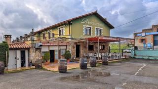 Lloguer Local Comercial  Penagos - penagos-vuelta abajo. Restaurante cerca de cabarceno con parcela y aparcamiento