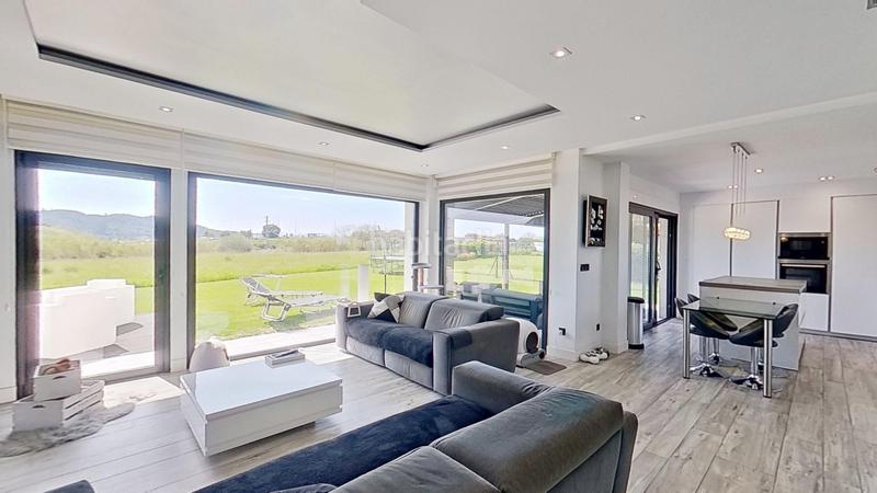 Foto 44b21b2e-9c0d-40a7-875e-30276a1c0fe0. Casa amb aparcament a Alisal - San Román Santander