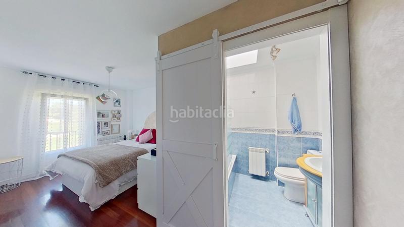 Foto 9fd29c21-cd35-480a-883e-f35f59f1fdd2. Haus mit parking in Alisal - San Román Santander