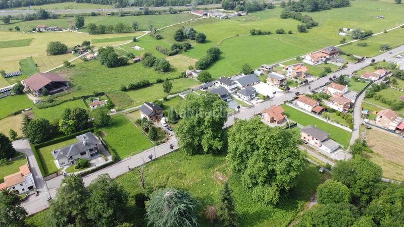 Foto d0f5bb17-7cfa-4dc0-83fc-4f0acb655d5b. Terrain résidentiel dans Santa María de Cayón