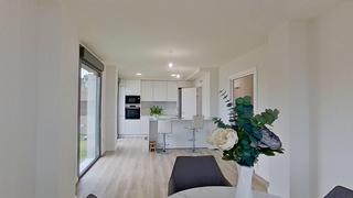 Casa  Maoño - avda mies de domañas 2. santa cruz de bezana. Chalet pareado en maoño