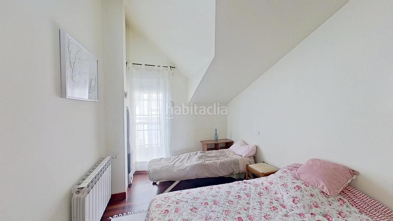 Foto 16fe8ca9-129e-4aa4-b6ac-90e8c6de888c. Casa amb calefacció aparcament a Reocín