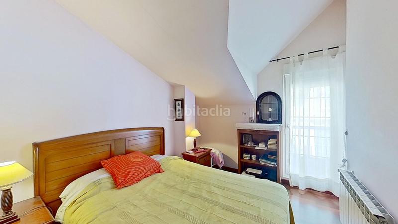 Foto b5b61d47-b45d-4ecd-8787-b377f7cd78f0. Casa amb calefacció aparcament a Reocín