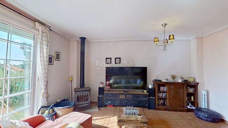 Foto c4f1c1f6-701f-489c-961f-025258e5d17f. Casa amb calefacció aparcament a Reocín