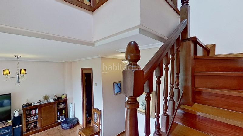 Foto c64395b1-0e14-4fee-8421-352f4b805bcd. Casa amb calefacció aparcament a Reocín