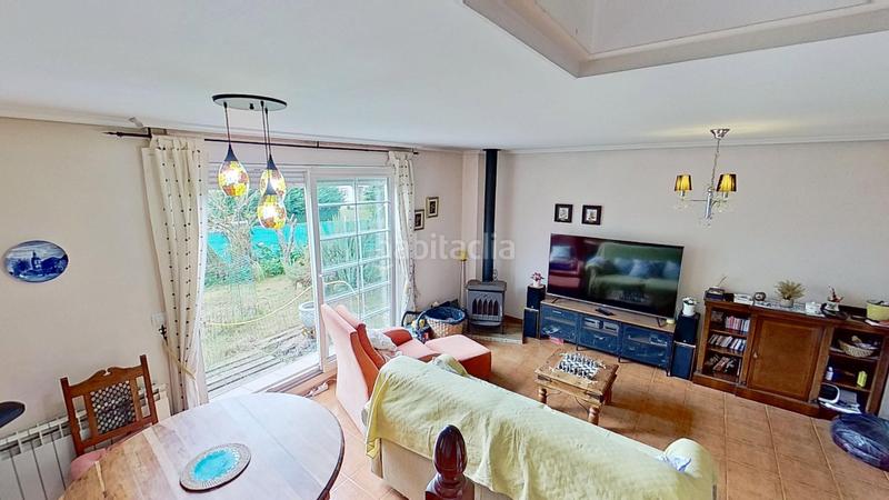 Foto ffafbd11-babd-449b-a6b9-6d90b4ef04e6. Casa amb calefacció aparcament a Reocín