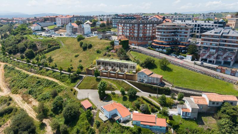 Foto c2e51b2c-dd19-4d0d-9278-6b802ff07113. Casa adosada 238m<sup>2</sup> en Suances