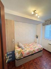 Location Appartement à Numancia - San Fernando. Piso con terraza para fijo en el centro de santander