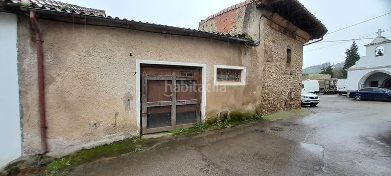 Foto ba8e31f0-5b54-4d29-aecd-1d7f1c53c945. Casa adosada en Udías - bo llano 11 almacén para reformar con proyecto y licencia. en Udías