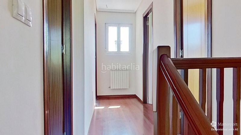 Foto 1ac813af-9277-4332-9055-573c519dc4c5. Casa amb calefacció aparcament a Mortera Piélagos