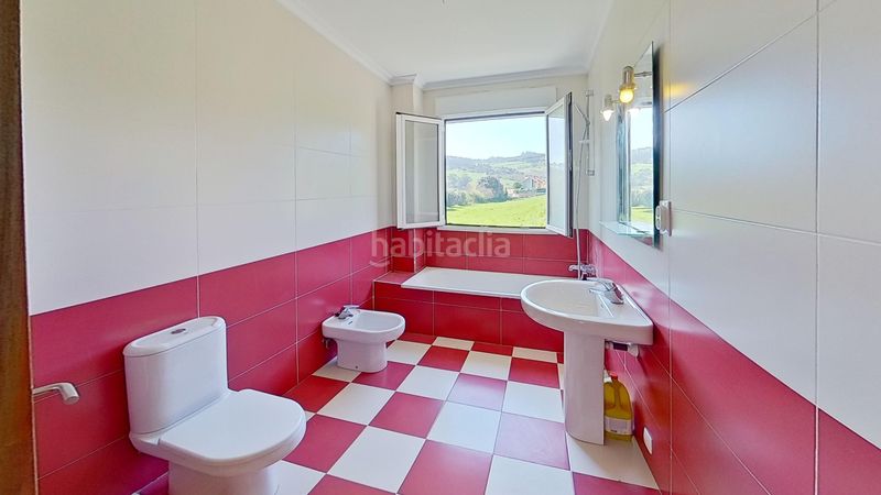 Foto 288553ca-c7a0-433b-92fc-617698bc1c10. Casa amb calefacció aparcament a Mortera Piélagos