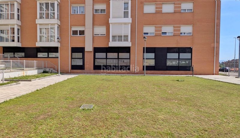 Foto f53b4b96-e3f5-42f4-aa07-315902e70c7d. Pis amb calefacció aparcament a Alisal - San Román Santander