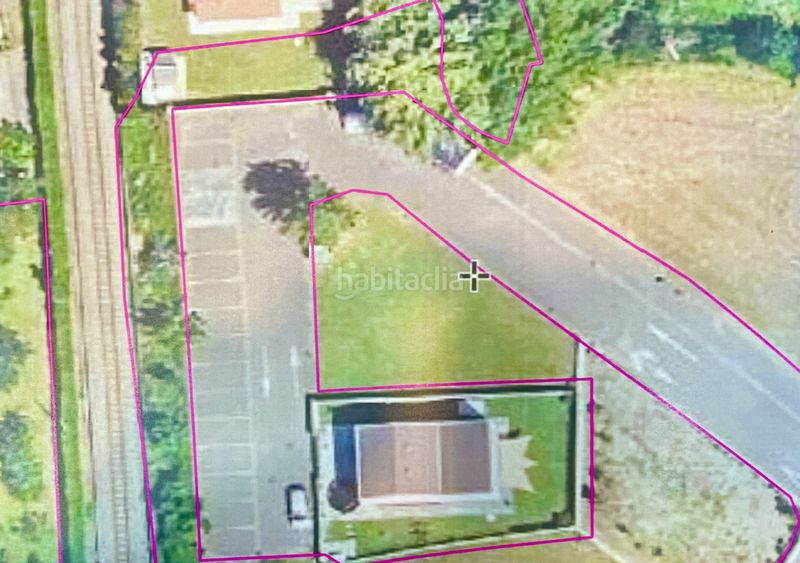 Foto f3de1bd7-d869-4a83-b47c-121cc2030925. Finca rústica a Ribamontán al Monte