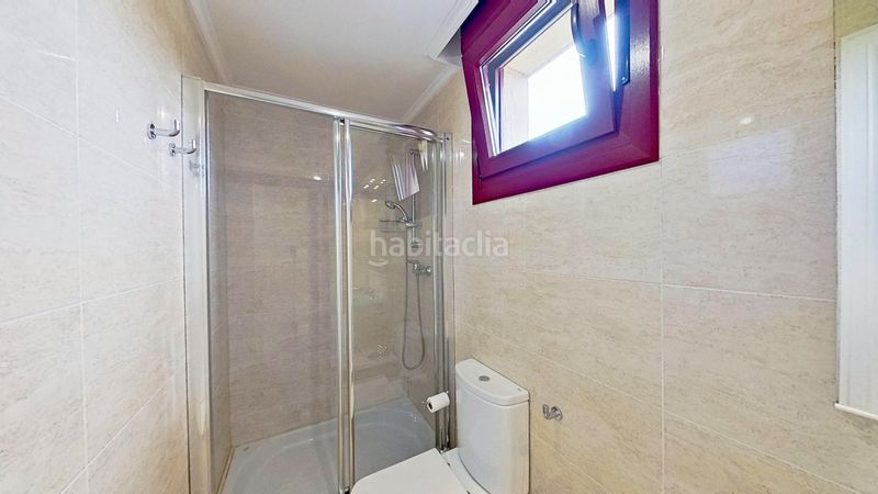 Foto f58626fd-83b0-46ef-bfef-baba3e5755a5. Àtic amb calefacció aparcament piscina a Los Castros Santander
