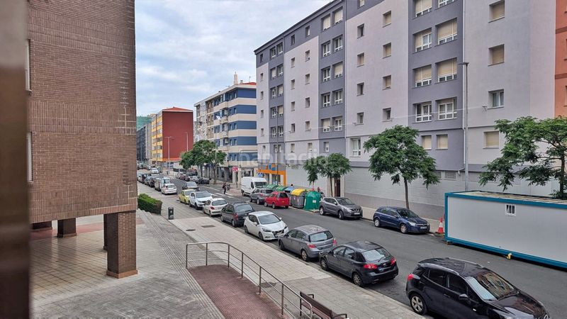 Foto db9ce4c9-ebcd-4c4e-9c34-9eb4cebda32e. Pis amb calefacció a Los Castros Santander