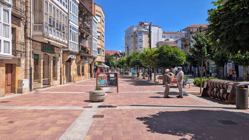 Foto 615158c3-537e-4798-9922-0f8a551b9c54. Alquiler local comercial local en alquiler en primera línea , gran visibilidad y muchas posibilidades en Reinosa
