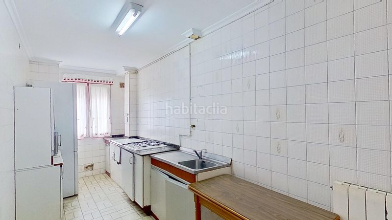 Foto 1fe3a80f-4229-4a3e-b3b6-ea0d468ecbf8. Casa a Cueto Santander