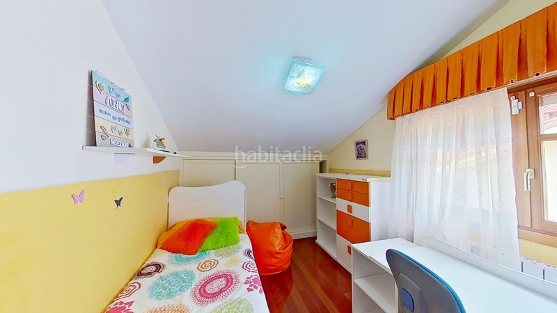Foto 050c011a-9324-4248-bcfe-d7b8fb3db3f1. Casa adossada amb calefacció aparcament a Argoños