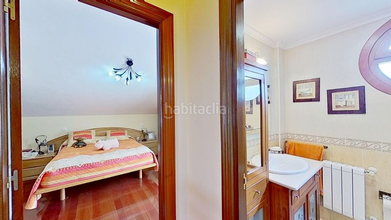 Foto 6c414b52-8066-4a1a-b2b2-2f1ad2746627. Casa adossada amb calefacció aparcament a Argoños