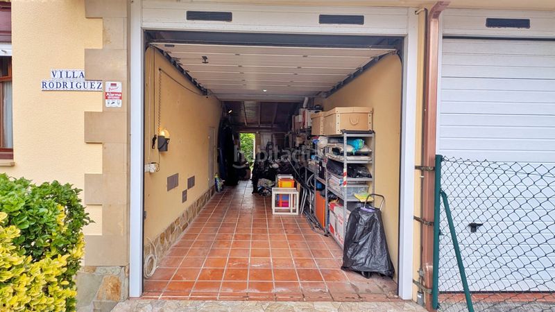 Foto cfb26fcc-237f-4e12-b669-78d78b05325f. Casa adossada amb calefacció aparcament a Argoños