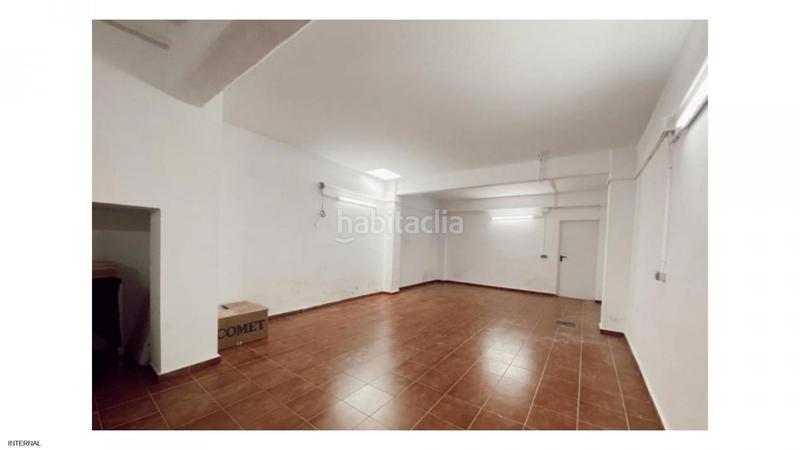 Foto fdd9e5b1-7665-4975-8a1c-15840d011a4c. Lloguer local comercial a Centre Prat de Llobregat (El)